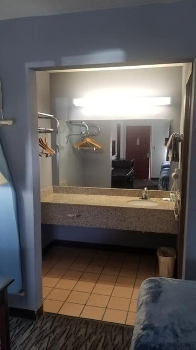Osu 2 Queen Beds Hotel Room 230 Wi-Fi Stillwater Exterior photo